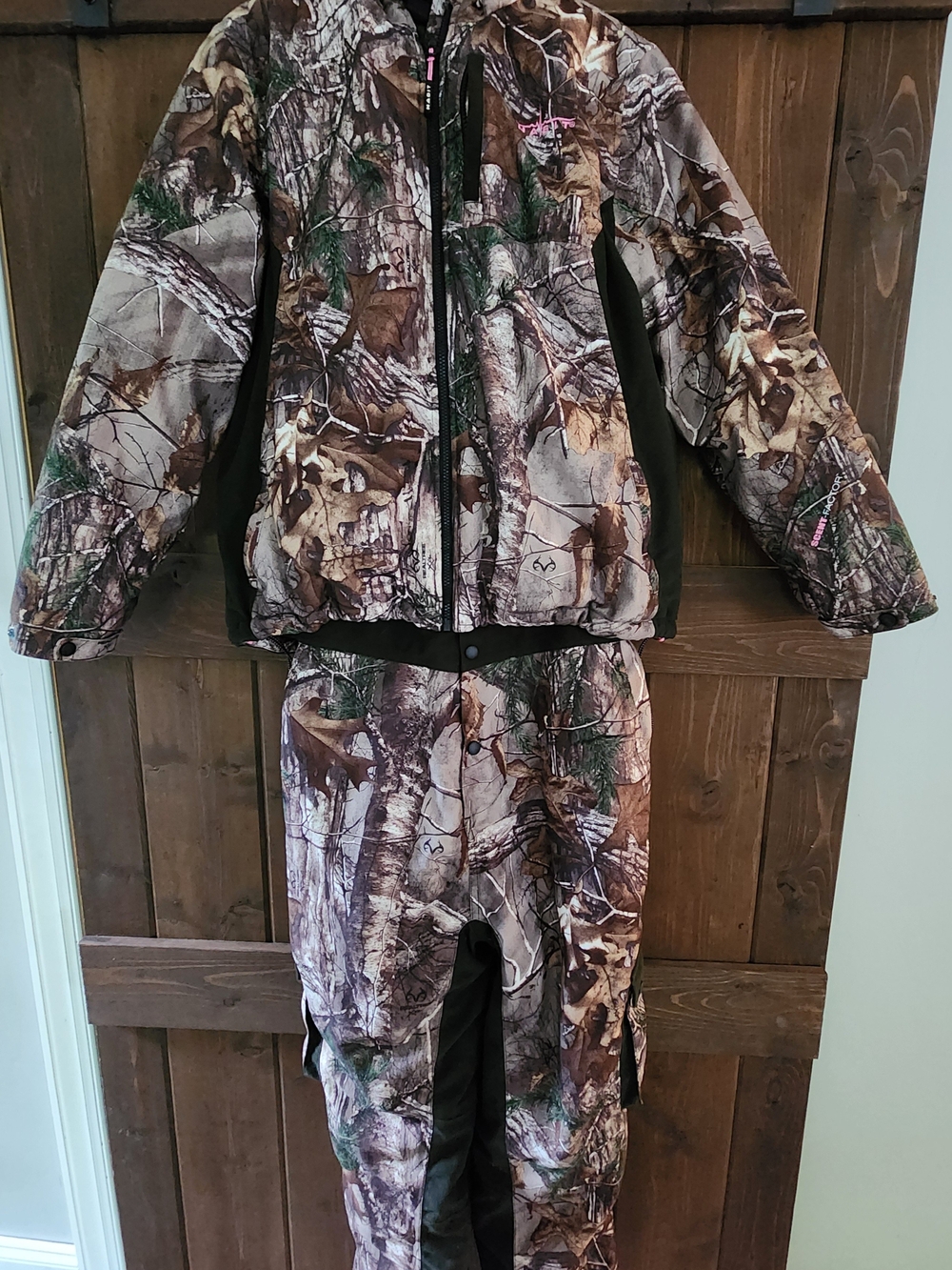 Habit Womens XL Camo Hunting Suit Set Insulated Waterproof Jacket Parka Bibs